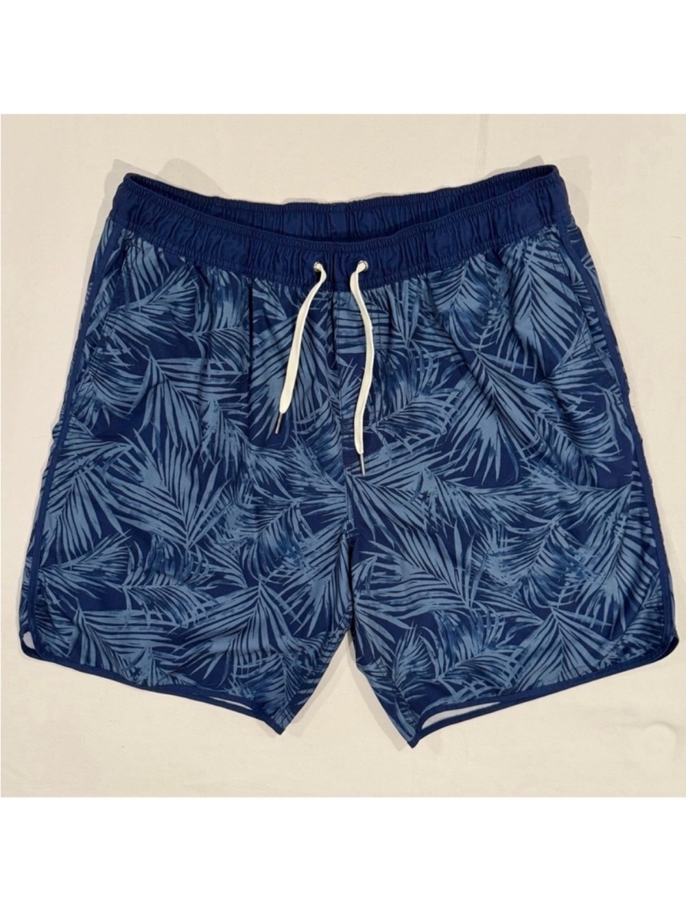 Fair Harbor Swim Trunks Mens XL The Anchor Navy Grey Floral Suit Tropical Summer